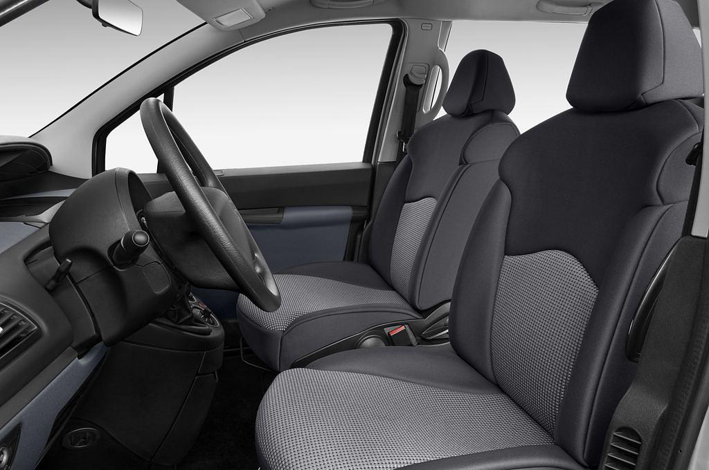 Citroen C8 (Baujahr 2010) SX 5 Türen Vordersitze