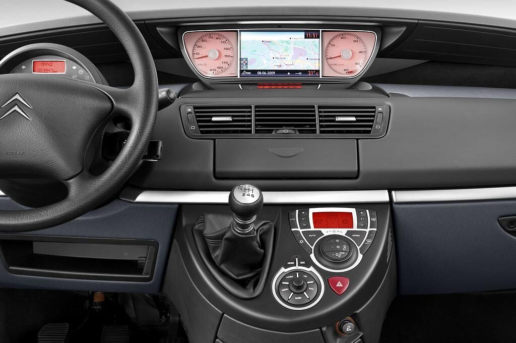 Citroen C8 (Baujahr 2010) SX 5 Türen Mittelkonsole