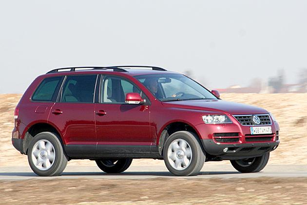 Den Verbrauch gibt VW mit 10,7 Litern Sprit auf 100 Kilometer an