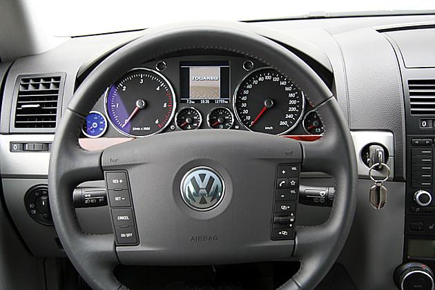 Der Tacho reicht bis 260 km/h, aber so schnell wird der V6 TDI nicht