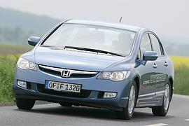 Fährt gut und spart dabei viel: Honda Civic Hybrid im Test