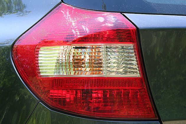 Hinten geht es ähnlich durchgestylt zu wie vorne