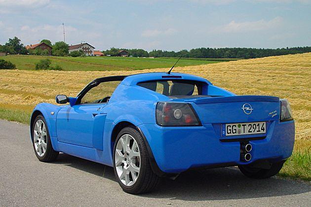 Die kleine Spoilerlippe am Heck hat nur der Turbo