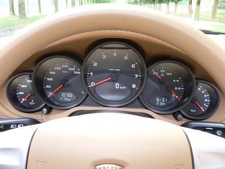 Porsche 911 Carrera 4 Cabriolet