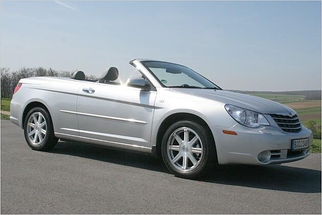 Große Scheinwerfer und deutlich vorstehende Unterlippe