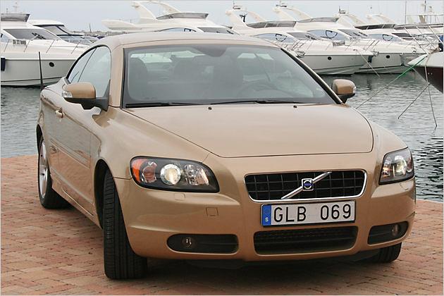 Auch geschlossen macht der Schwede eine sehr gute Figur