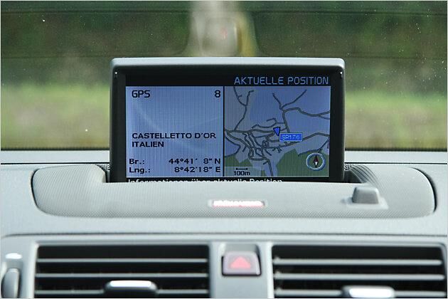 Das RTI-Navigationssystem kostet einen Aufpreis von 1.970 Euro