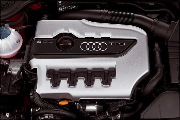 Der Zweiliter-TFSI-Motor liefert beim Super-TT 272 PS