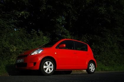 ﻿Daihatsu Sirion Test: Steh den Alltag