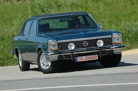 Opel Diplomat B V8
