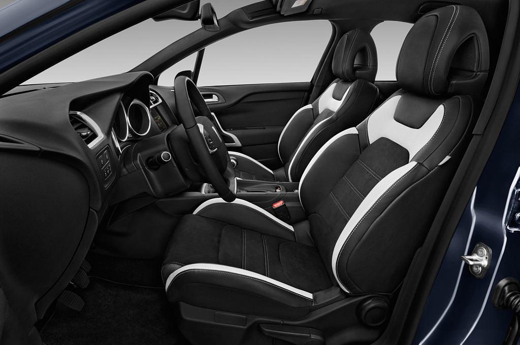DS DS4 Crossback (Baujahr 2016) - 5 Türen Vordersitze