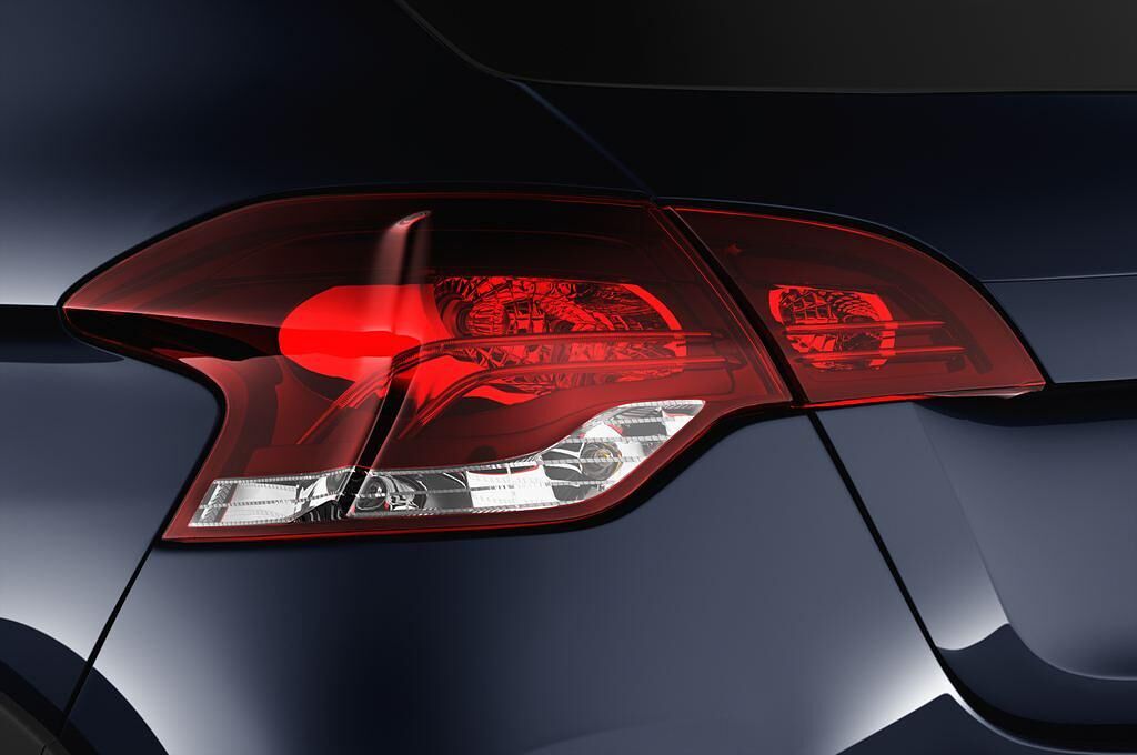 DS DS4 Crossback (Baujahr 2016) - 5 Türen Rücklicht