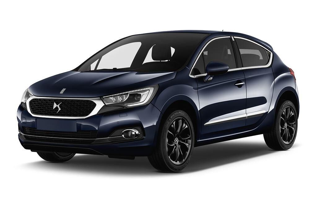 DS DS4 (Baujahr 2017) Opera Blue 5 Türen seitlich vorne