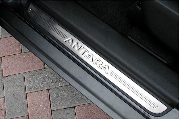 Einstiegsleiste im Fondbereich