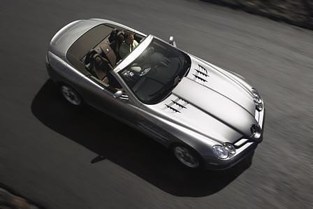 Mercedes-Benz SLR McLaren Roadster)