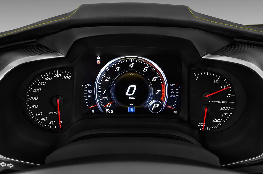 Chevrolet Corvette Grand Sport (Baujahr 2017) 3LT 2 Türen Tacho und Fahrerinstrumente