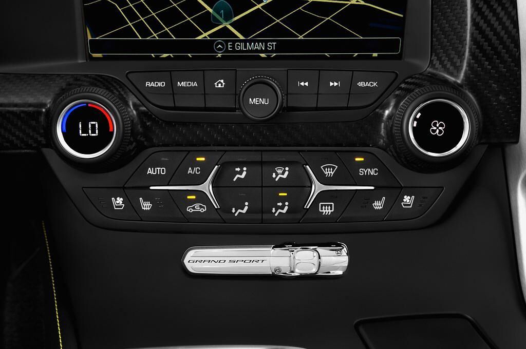 Chevrolet Corvette Grand Sport (Baujahr 2017) 3LT 2 Türen Temperatur und Klimaanlage