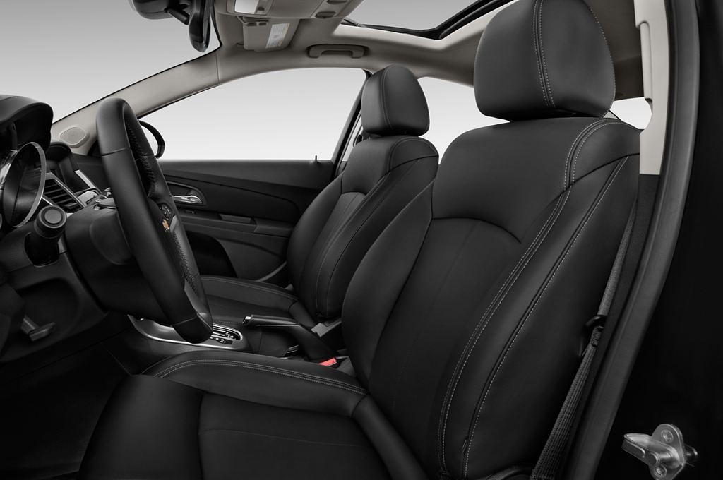 Chevrolet Cruze (Baujahr 2010) LT 4 Türen Vordersitze