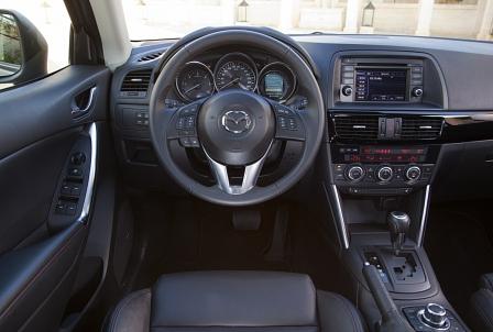 Übersichtlich: Das Cockpit des Mazda CX-5