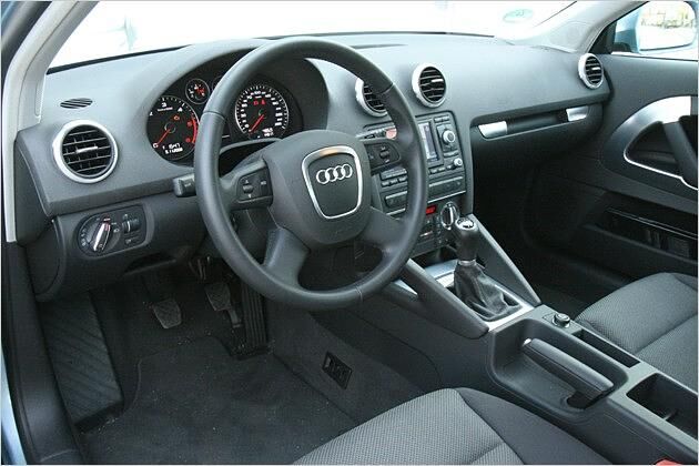 Aluminium-Applikationen verleihen dem Innenraum eine edle Note