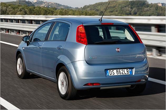 Einzig ein Emblem am Heck weist auf den speziellen Treibstoff hin