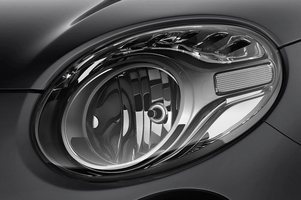 FIAT 500L Living (Baujahr 2016) Popstar 5 Türen Scheinwerfer