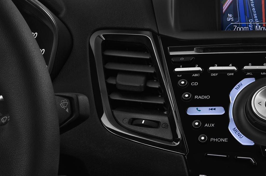 Ford Fiesta (Baujahr 2013) Titanium 5 Türen Lüftung