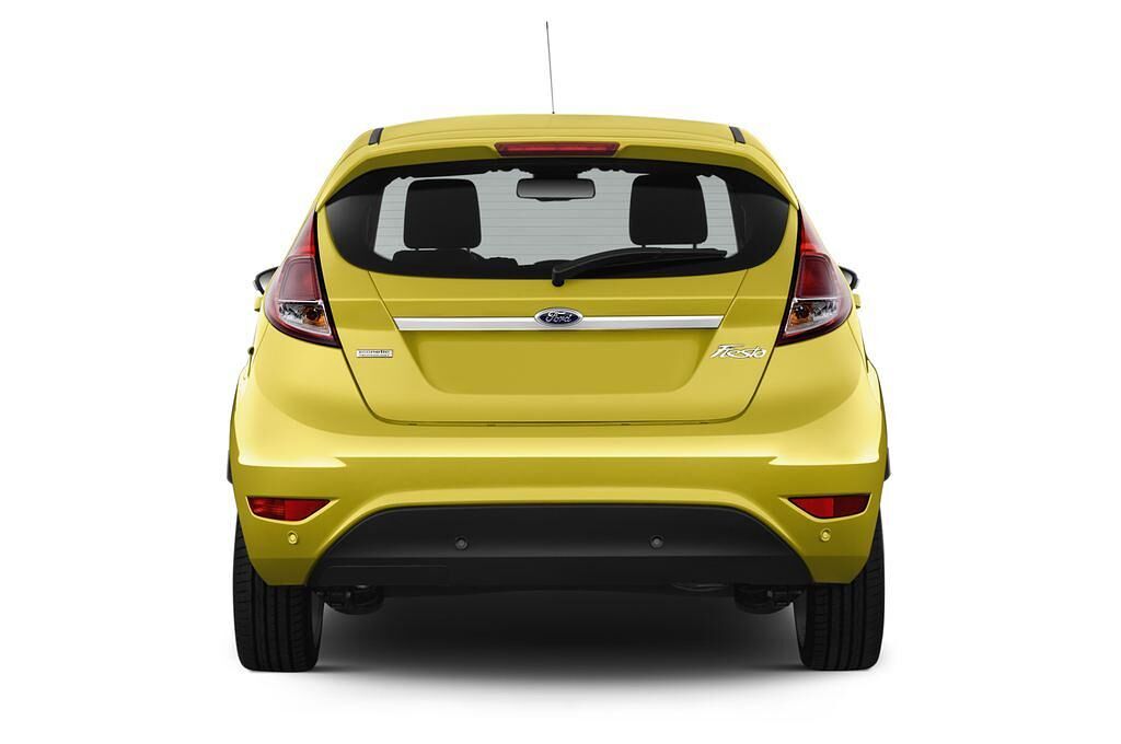 Ford Fiesta (Baujahr 2013) Titanium 5 Türen Heckansicht