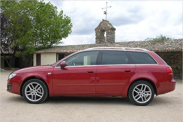 Wie die Limousine basiert auch der Kombi auf dem Audi A4 der Bauzeit 2004 bis 2008