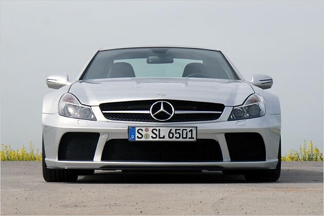 Die vorderen Kotflügel wurden um 14 Zentimeter verbreitert