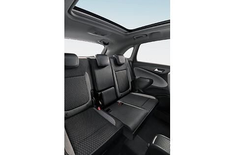 Opel Crossland X - die Rückbank lässt sich um 15 cm verschieben