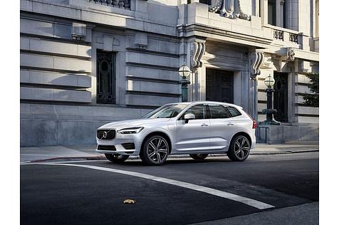 Allerdings soll der Verbrauch des Plug-In-Hybriden nur 2,1 Liter Benzin auf 100 Kilometer betragen.