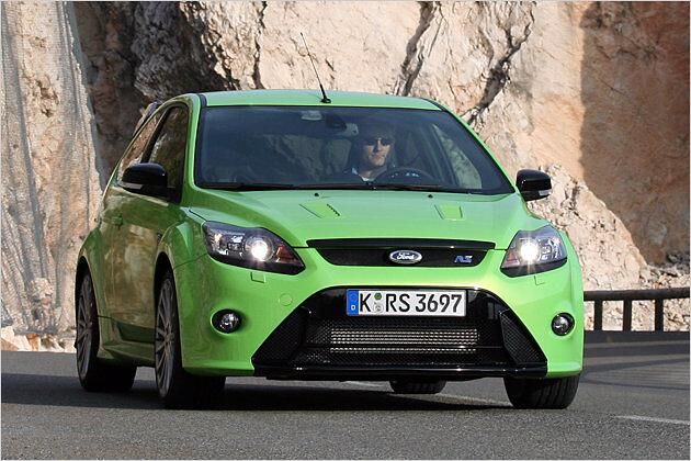 Der Ford Focus RS ist ab 33.900 Euro erhältlich