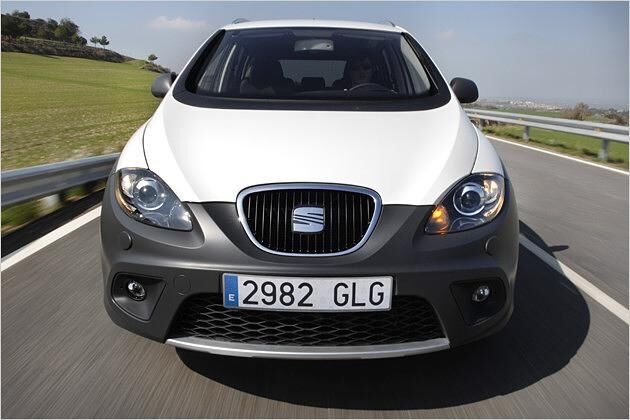 Hinter dem Grill arbeitet beim 2.0T FSI ein 211 PS starker Zweiliter-Motor mit Turbo