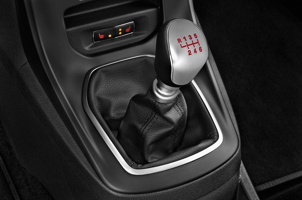 Ford Fiesta (Baujahr 2014) 1,6 Ecoboost St 3 Türen Schalthebel
