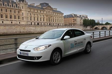 Renault-Elektrofahrzeuge - An die Stecker, fertig, los