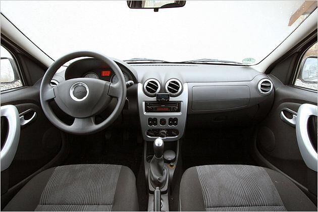 Einfache Materialien, aber ansprechende Optik dank teilweise eingefärbtem Plastik