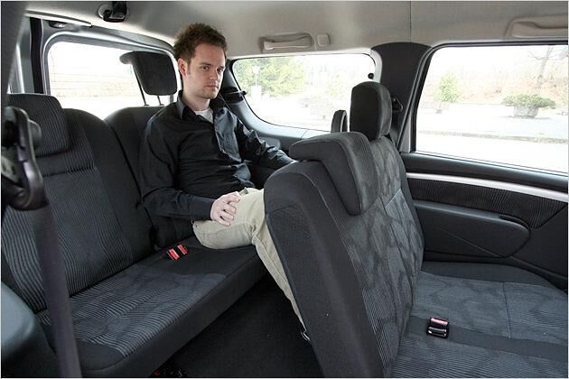 In der optionalen dritten Reihe finden sogar Erwachsene genug Platz