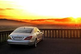 Mercedes-Benz CLS - Herrschaft der Form (Kurzfassung)