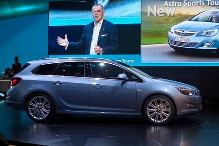Opel in Paris - Sports Tourer und GTC komplettieren Astra-Baureihe