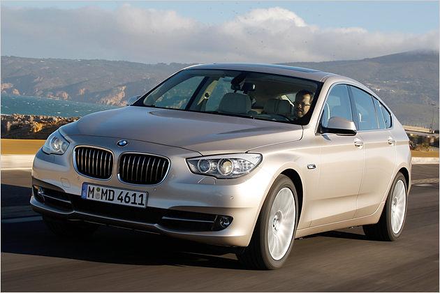 Der BMW 5er Gran Turismo mit neuartigem Karosseriekonzept ist ab Oktober 2009 zu haben
