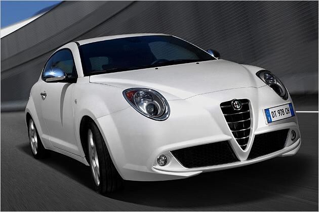 Die Front ist sehr eigenwillig - sie ist vom Sportwagen Alfa 8C abgeleitet