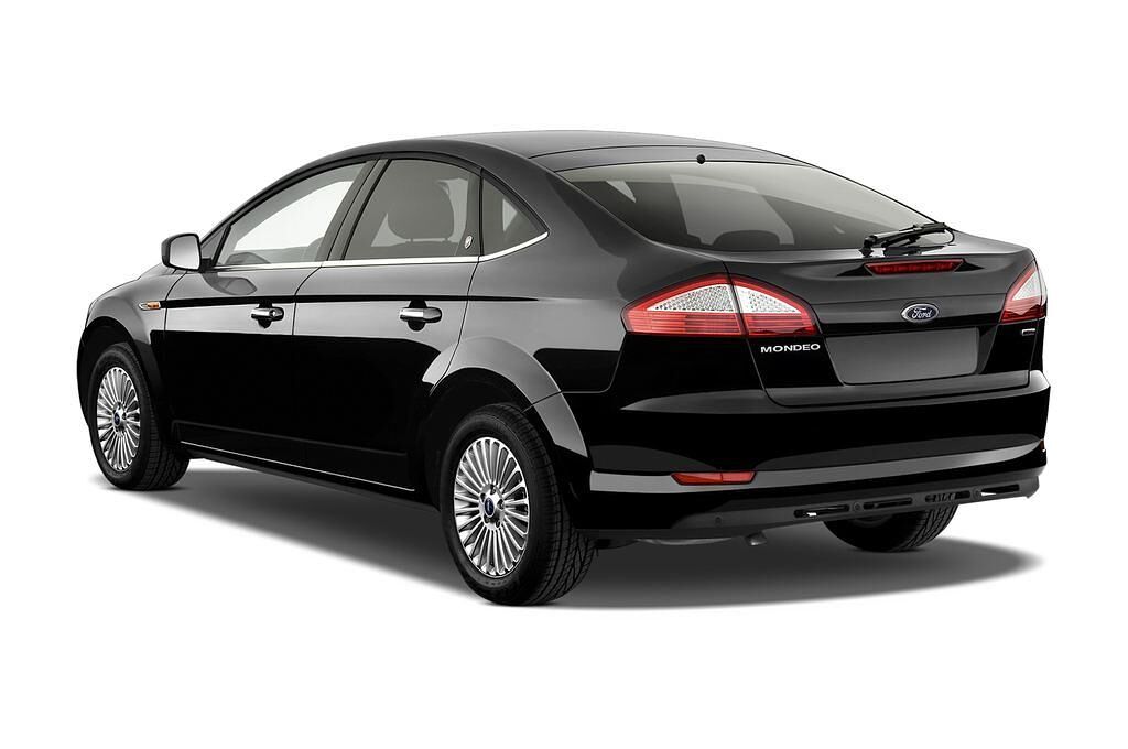 Ford Mondeo (Baujahr 2010) Ghia 5 Türen seitlich hinten