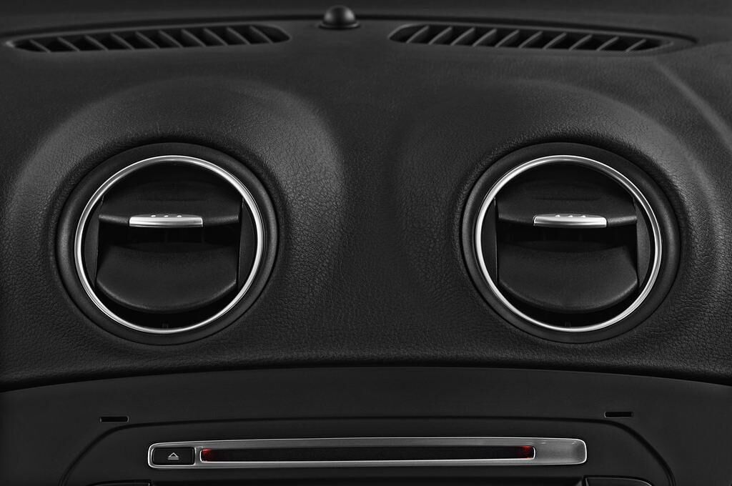 Ford Mondeo (Baujahr 2014) Trend 5 Türen Lüftung