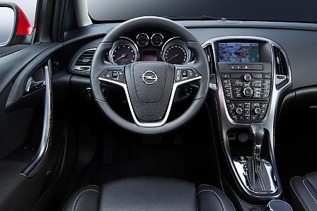 Opel Astra 1.6 Turbo - Ziel sicher