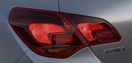 Opel Astra 1.6 Turbo - Ziel sicher