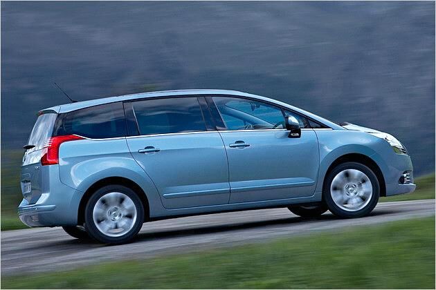 Der 5008 misst 4,53 Meter in der Länge