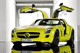 Mercedes-Benz SLS AMG E-Cell: Elektrischer Überflieger