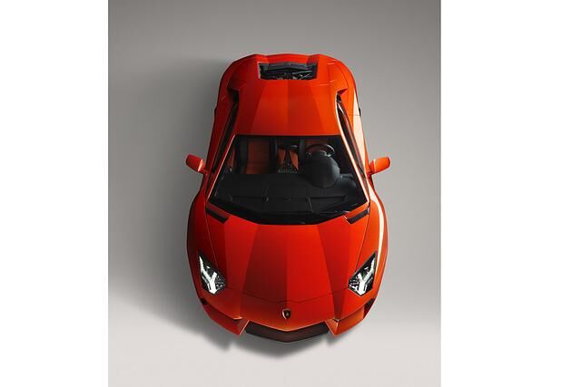 Die Form ist wie schon beim Vorgänger pfeilförmig ausgelegt