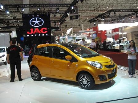 Der chinesische Hersteller JAC Motors auf der Sao Paulo Motorshow 2012